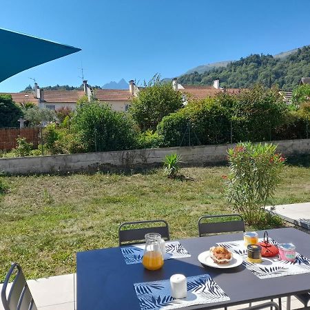 Gite Les Rhododendrons Fleurs Des Pyrenees Argelès-Gazost Eksteriør bilde