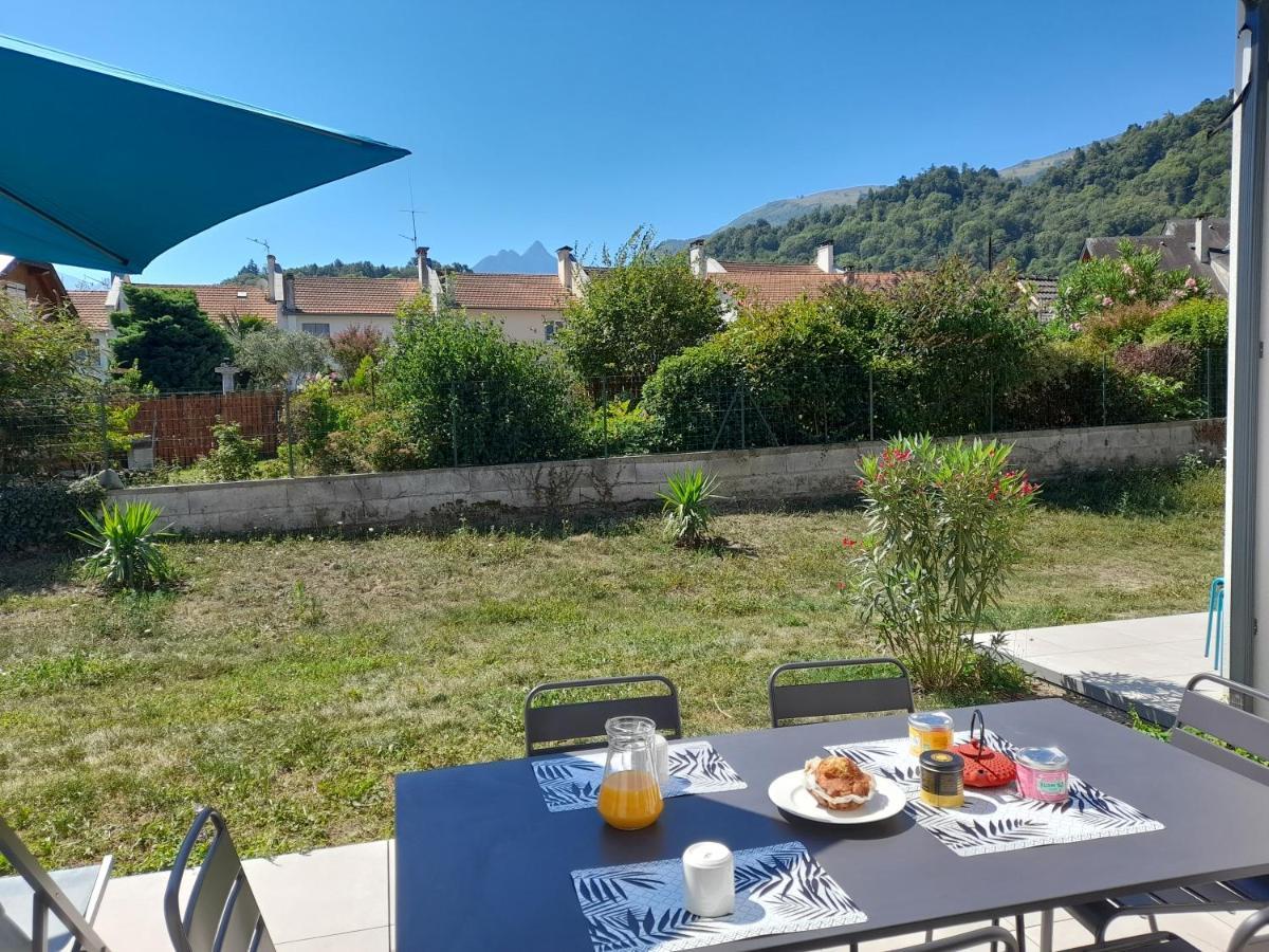 Gite Les Rhododendrons Fleurs Des Pyrenees Argelès-Gazost Eksteriør bilde